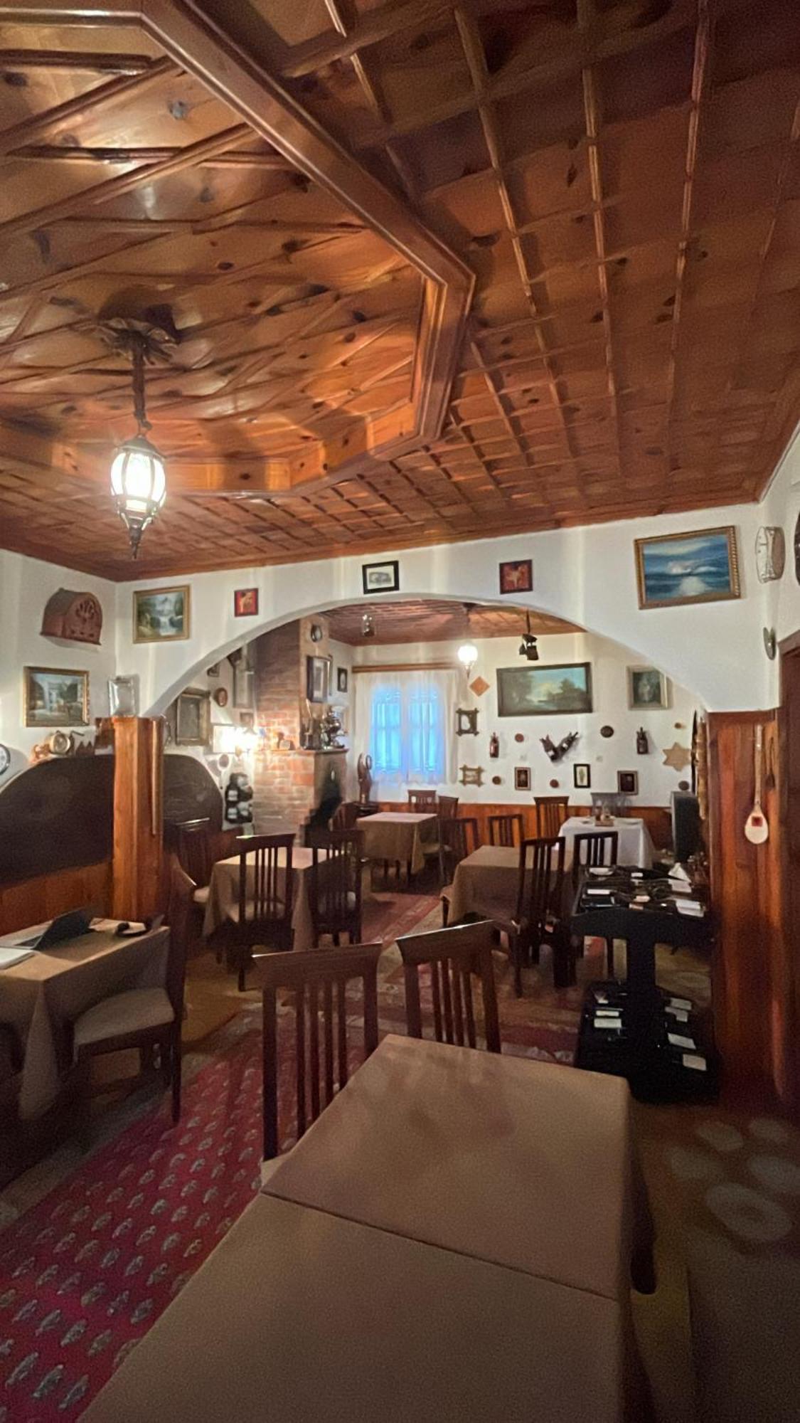 Rooms Emiliano Castle Of Kruja Bagian luar foto