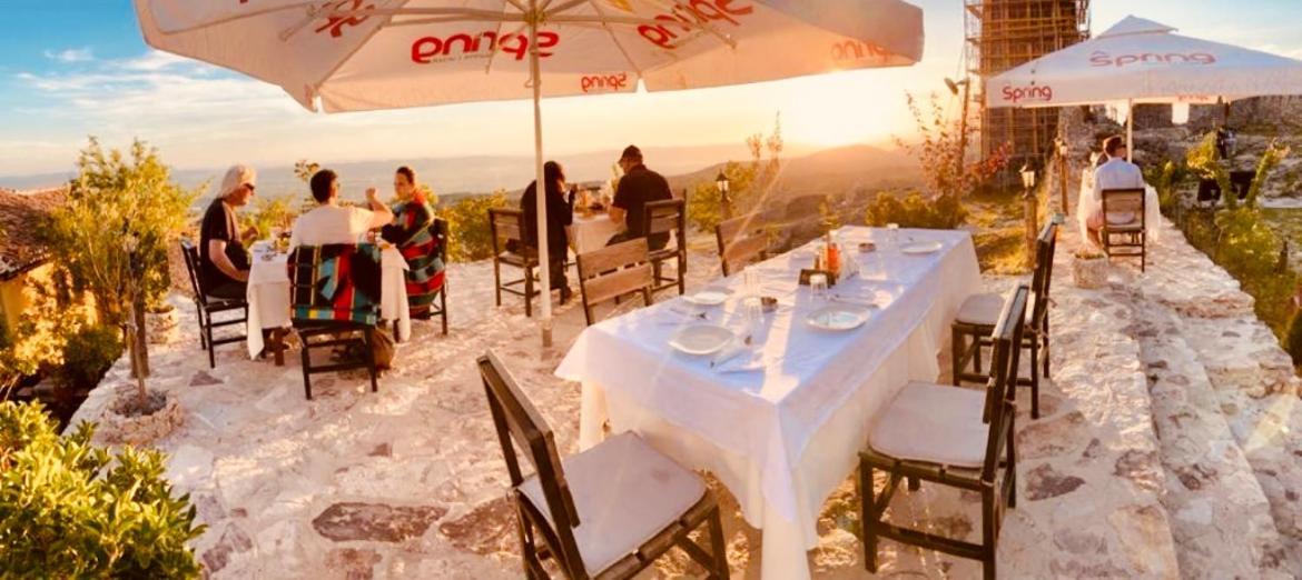 Rooms Emiliano Castle Of Kruja Bagian luar foto