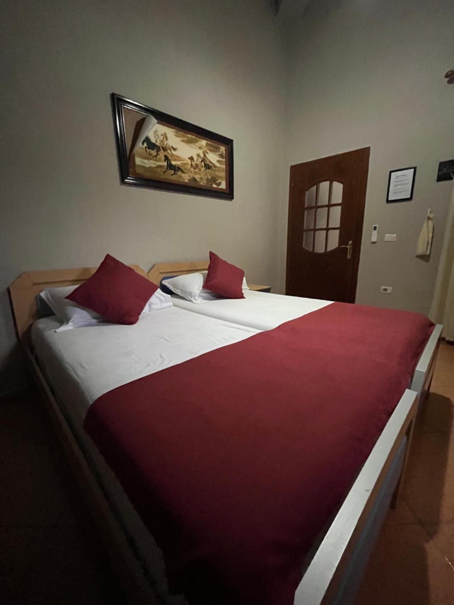 Rooms Emiliano Castle Of Kruja Ruang foto